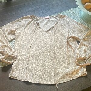Women's Peasant Top